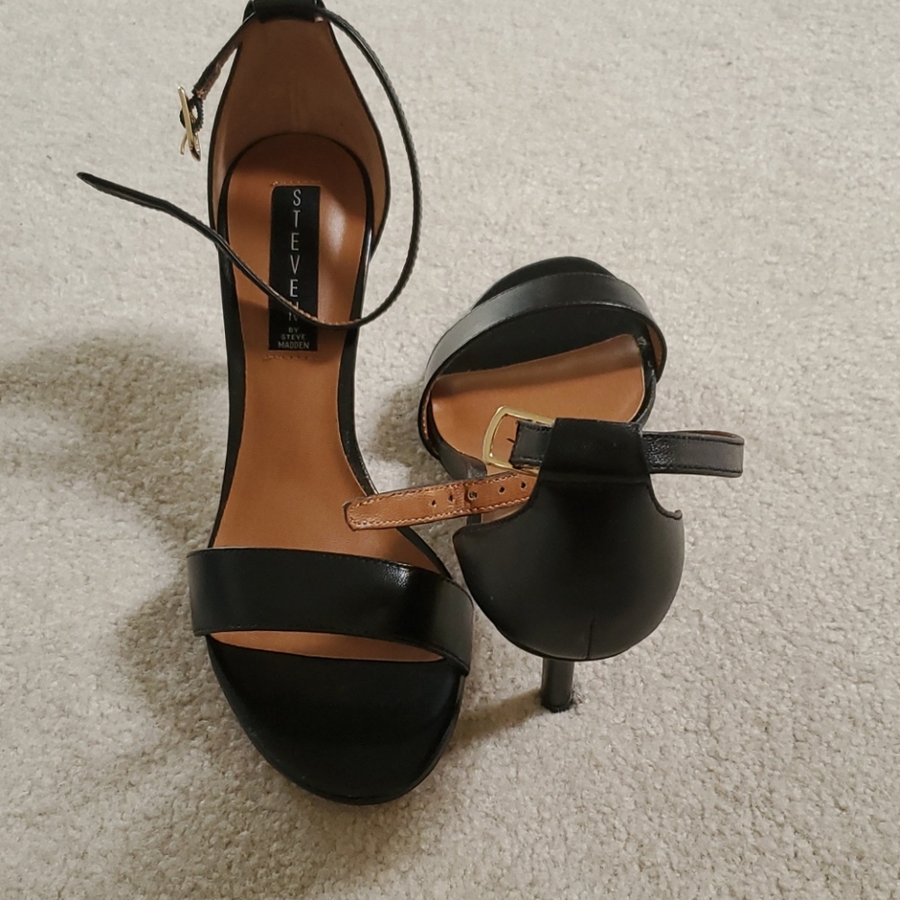 Steve Madden heels